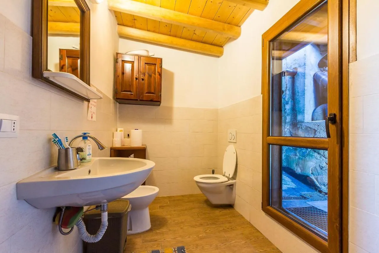 Farm stay Le Casette Di Laila Colonno Italy