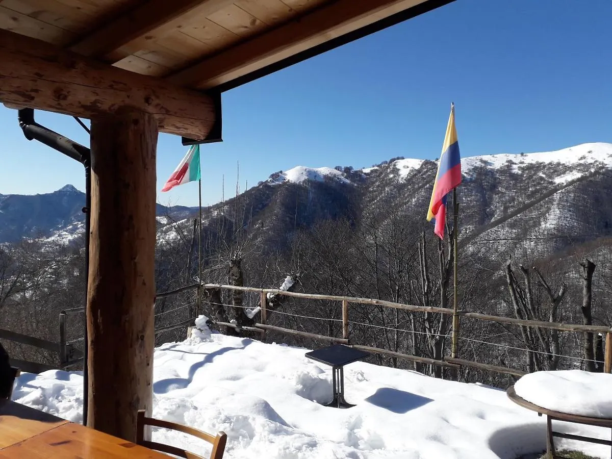 Alojamento de Turismo Rural Le Casette Di Laila Colonno Itália