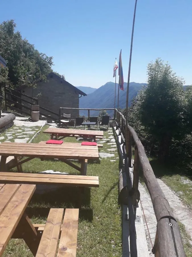 Le Casette Di Laila Colonno Alojamento de Turismo Rural